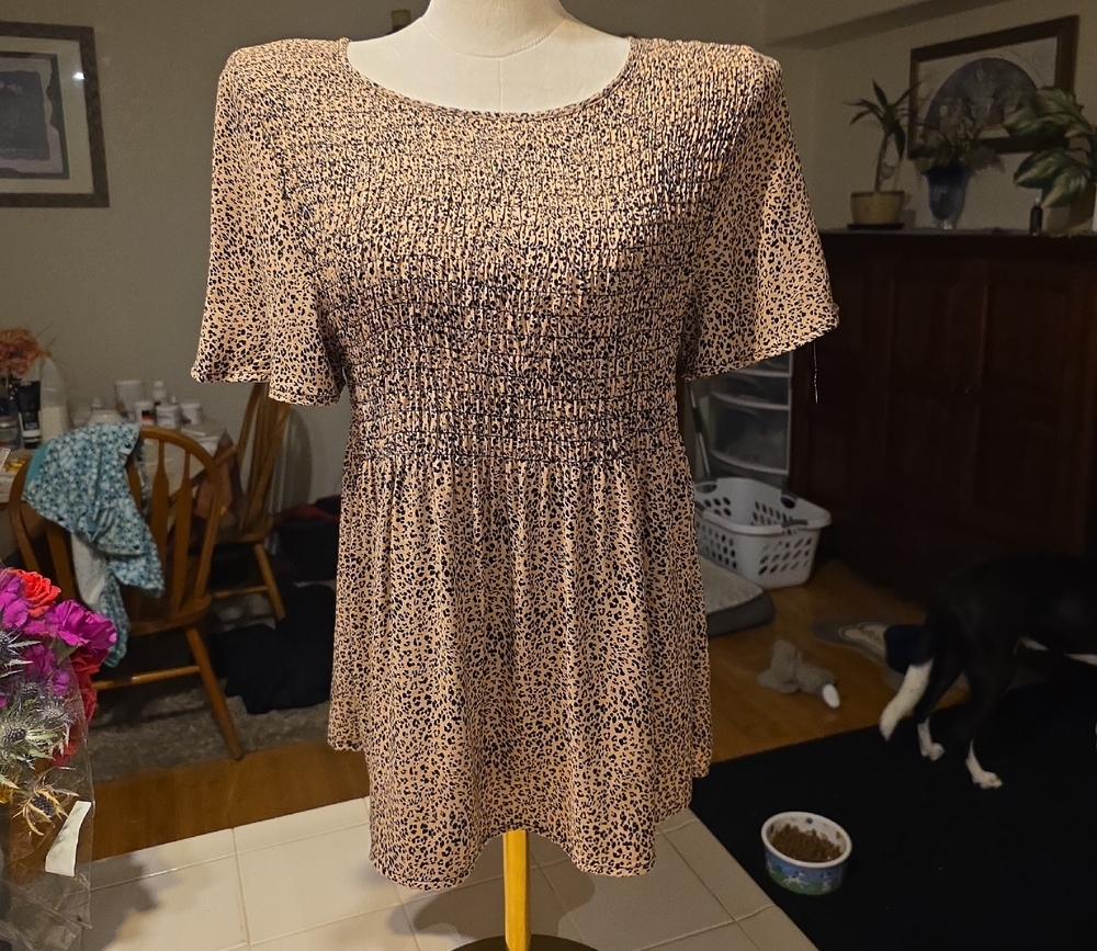 Chic Leopard Print Blouse By Kirious Of Los a